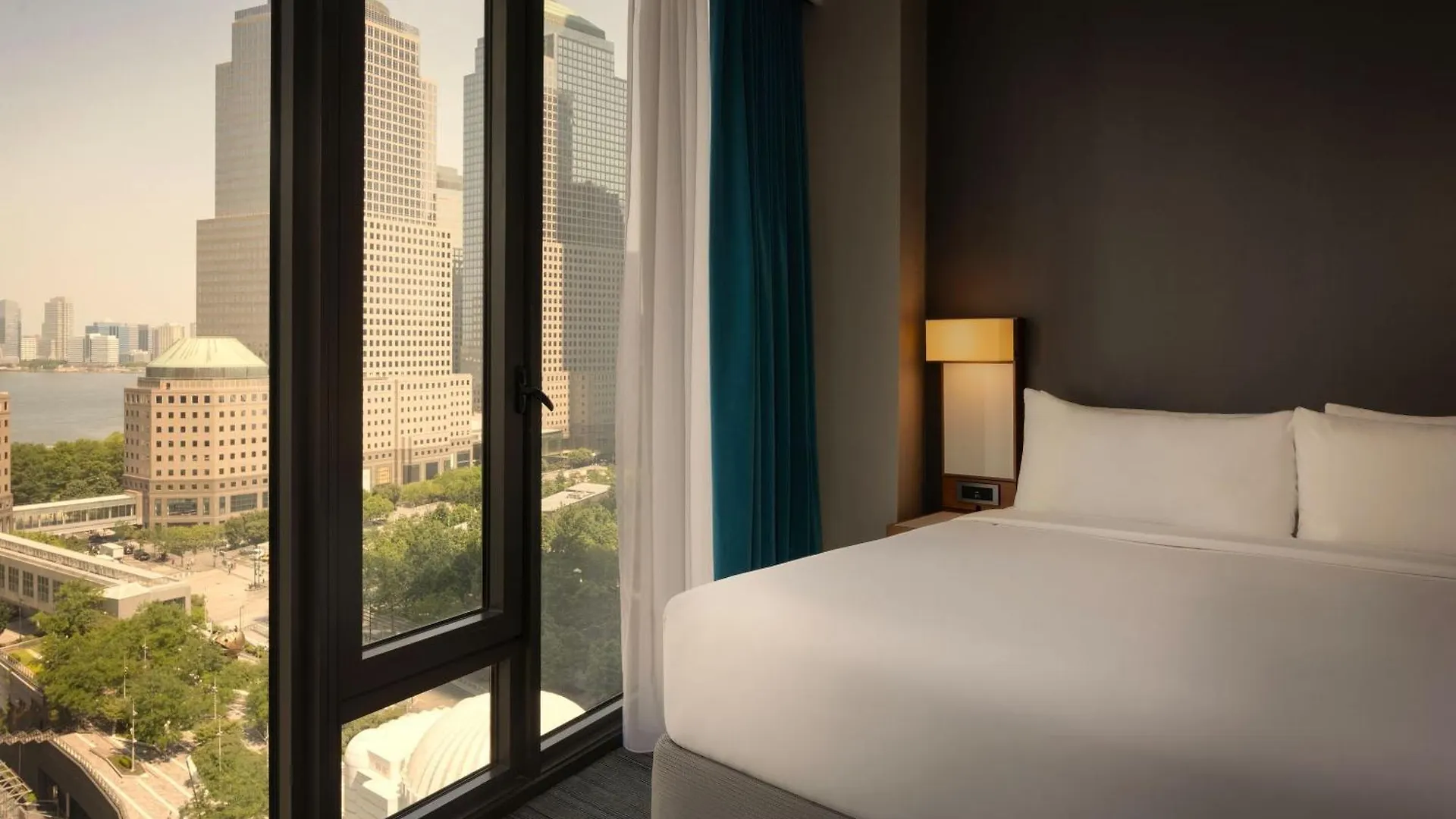 The Cloud One New York-Downtown, By The Motel One Group Otel