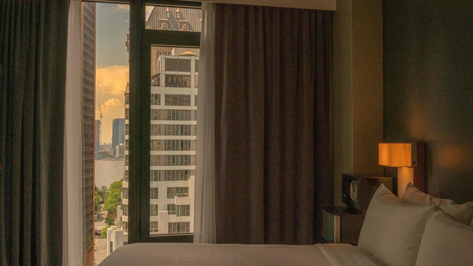**** Otel The Cloud One New York-Downtown, By The Motel One Group ABD